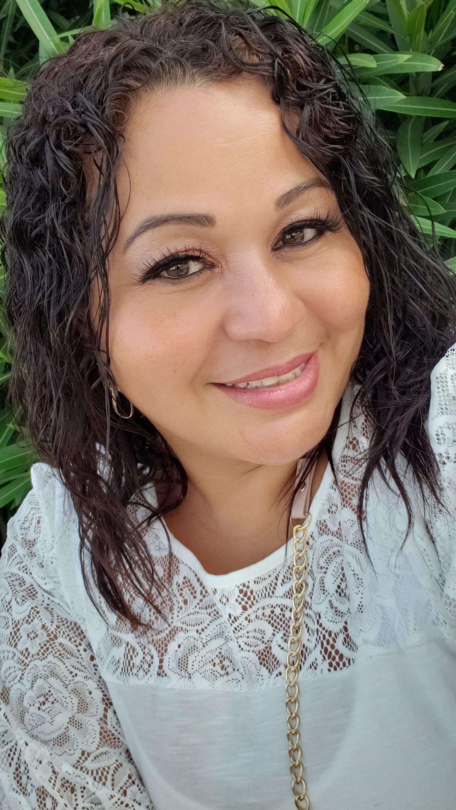 Meet the Elbeco Customer Service Team: Brenda Gonzalez