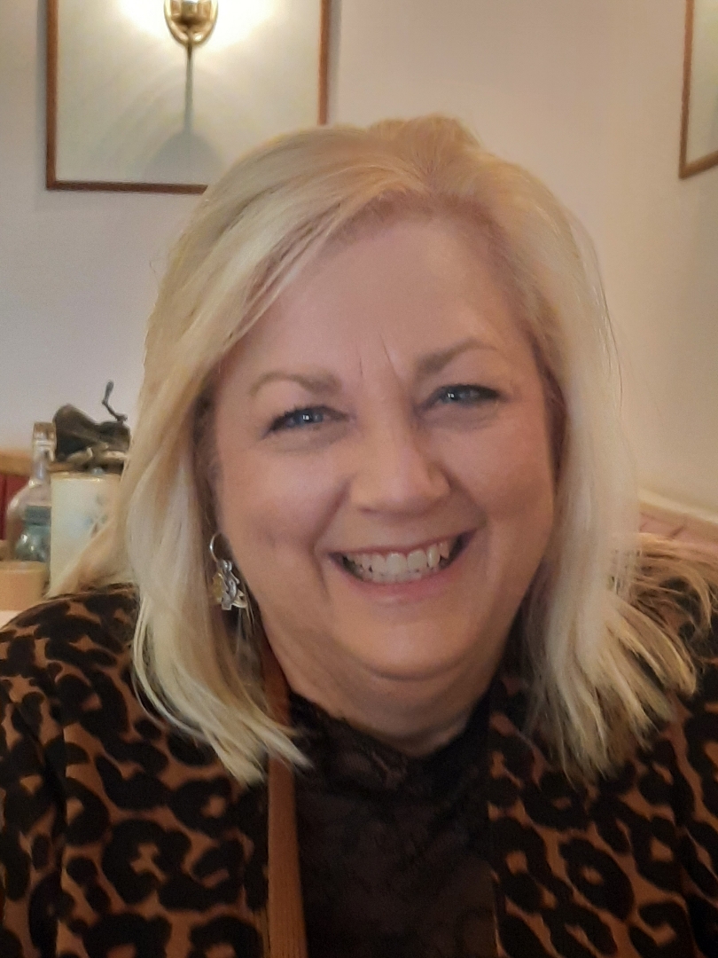 Meet the Elbeco Customer Service Team: Sandy Ludwig